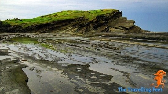 biri island rock formation